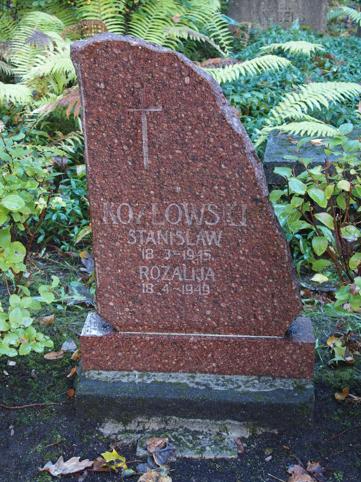 Tombstone of Rozalia Kozlowska and Stanislaw Kozlowski