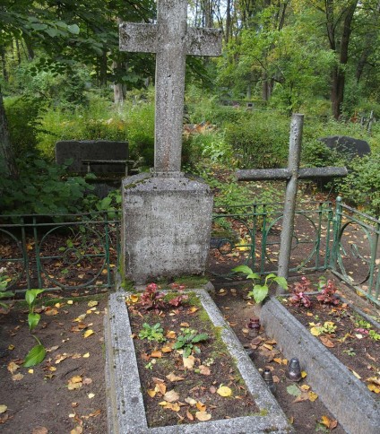 Nagrobek Pawła Snitkusa i Piotra Snitkusa