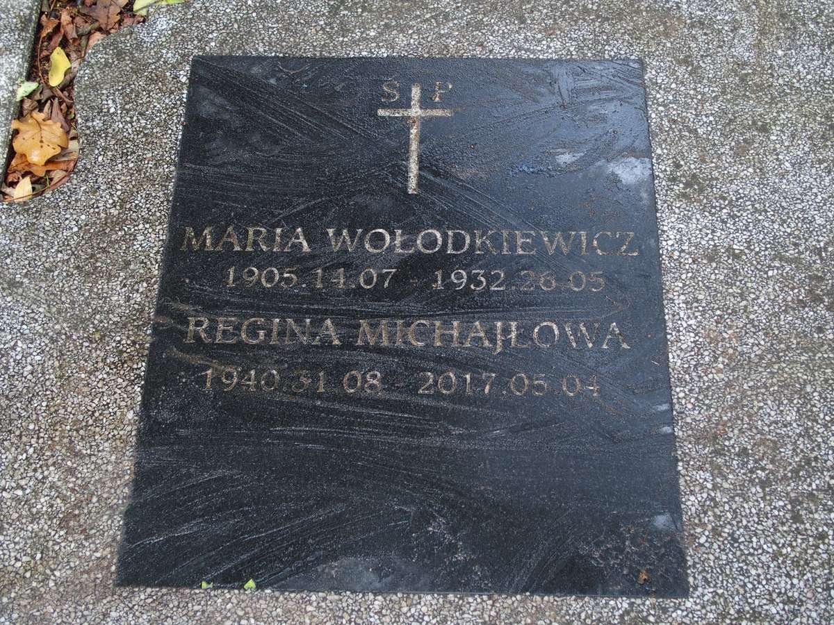 Nagrobek Reginy Michajłowej i Marii Wołodkiewicz
