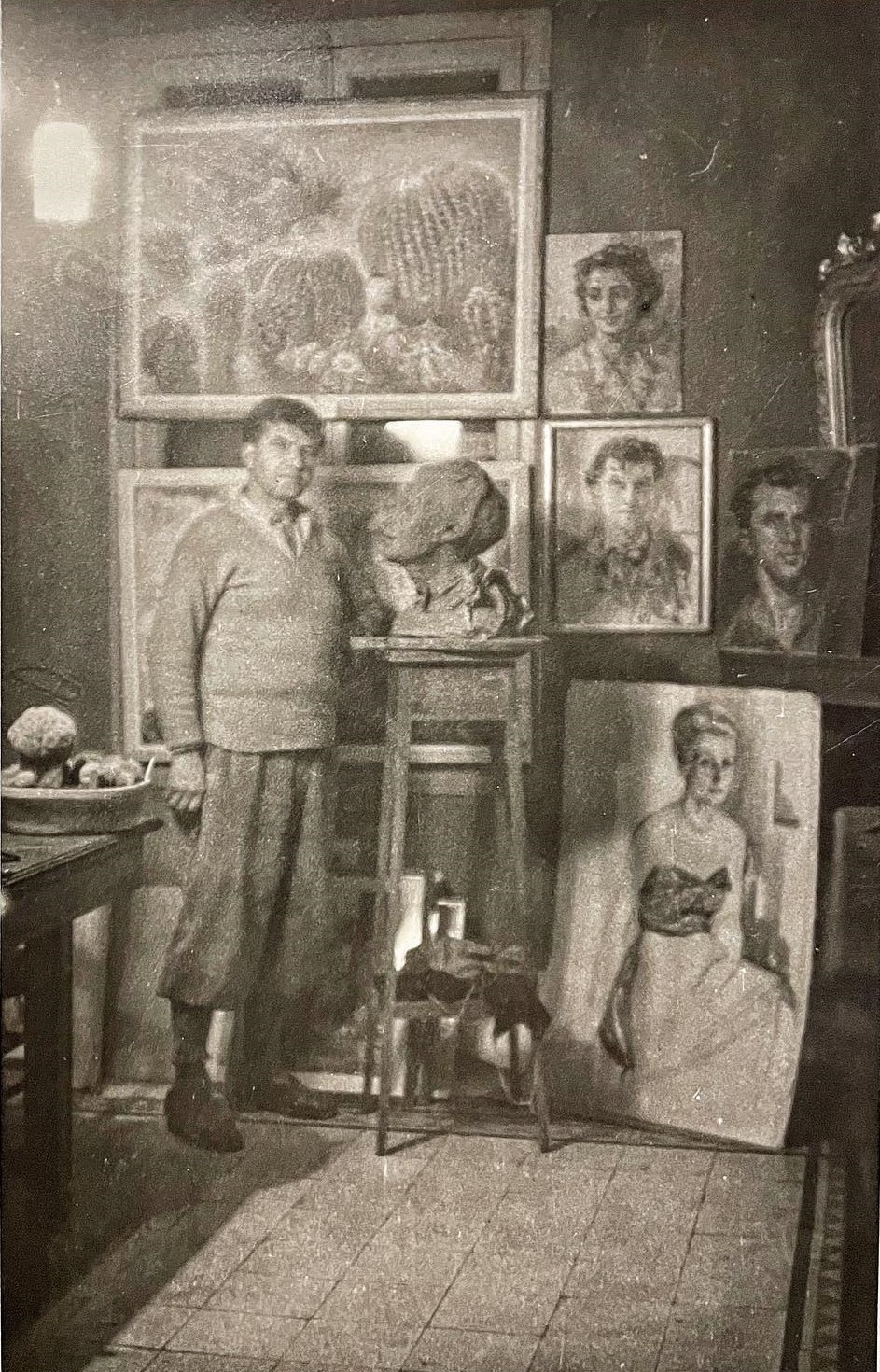 Roman Biliński w swojej pracowni, Camogli 1948, Archiwum rodzinne