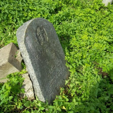 Tombstone of Jadwiga Jodko, Rossa cemetery in Vilnius, state of 2014