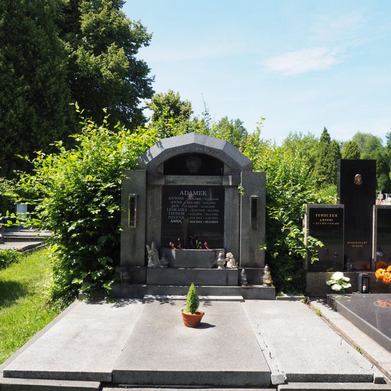 Tombstone of the Adamek family, cemetery in Český Těšín, as of 2022.
