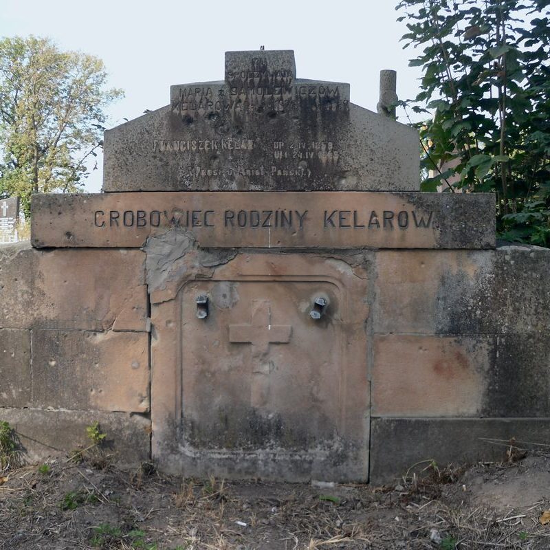 Grobowiec Franciszka i Marii Kelarów, cmentarz w Tarnopolu, stan z 2016 r.