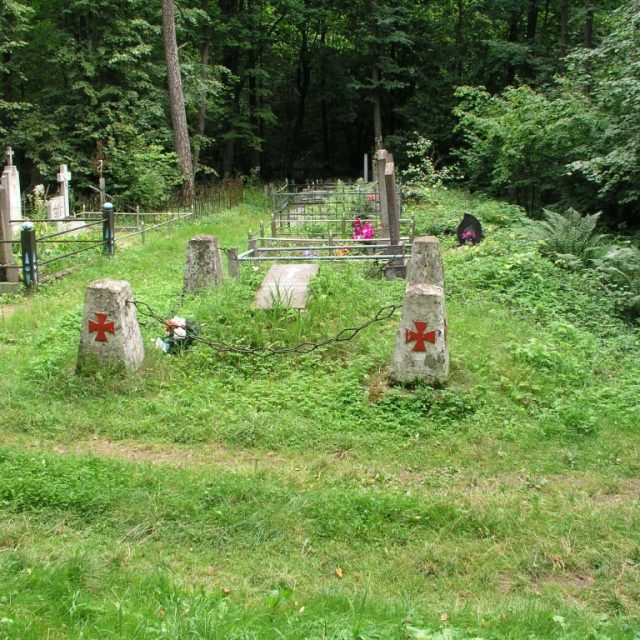 Grave of soldiers from 1920 in the cemetery