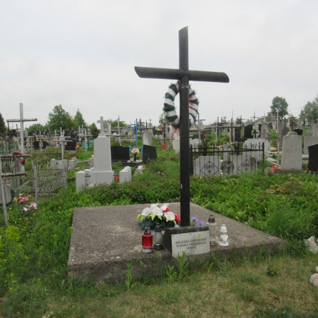 Tomb of Polish soldiers from 1920 in the Franciscan (Dismissed) cemetery