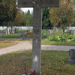 Grave of two Poles who escaped from a German camp in Norway