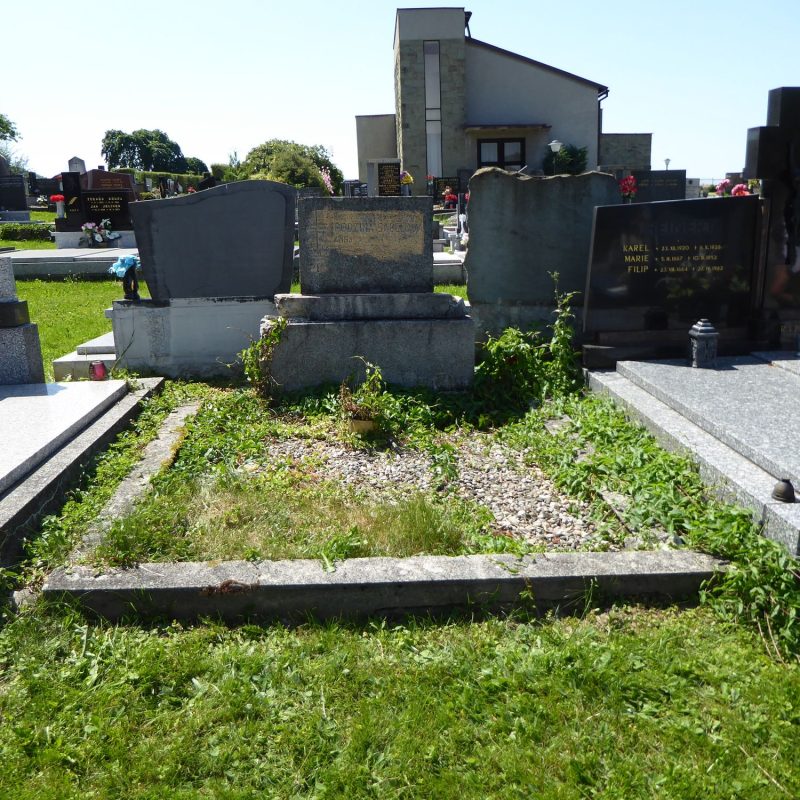 Parish cemetery in Ligotka Kameralna