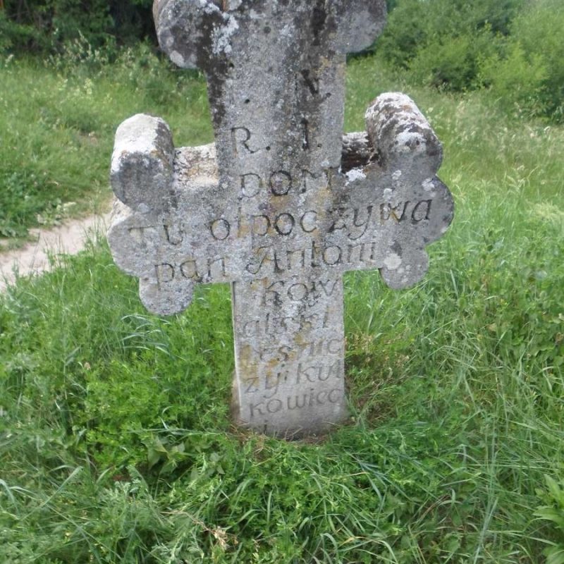 Tombstone of Antoni Kowalski, Kutkowce cemetery, 2018
