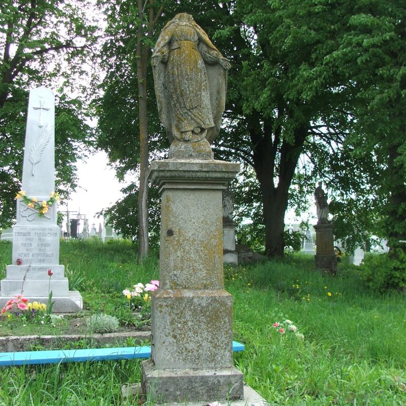 Надгробок Явдохи та Міхала Сопчаків, цвинтар у Стриївці