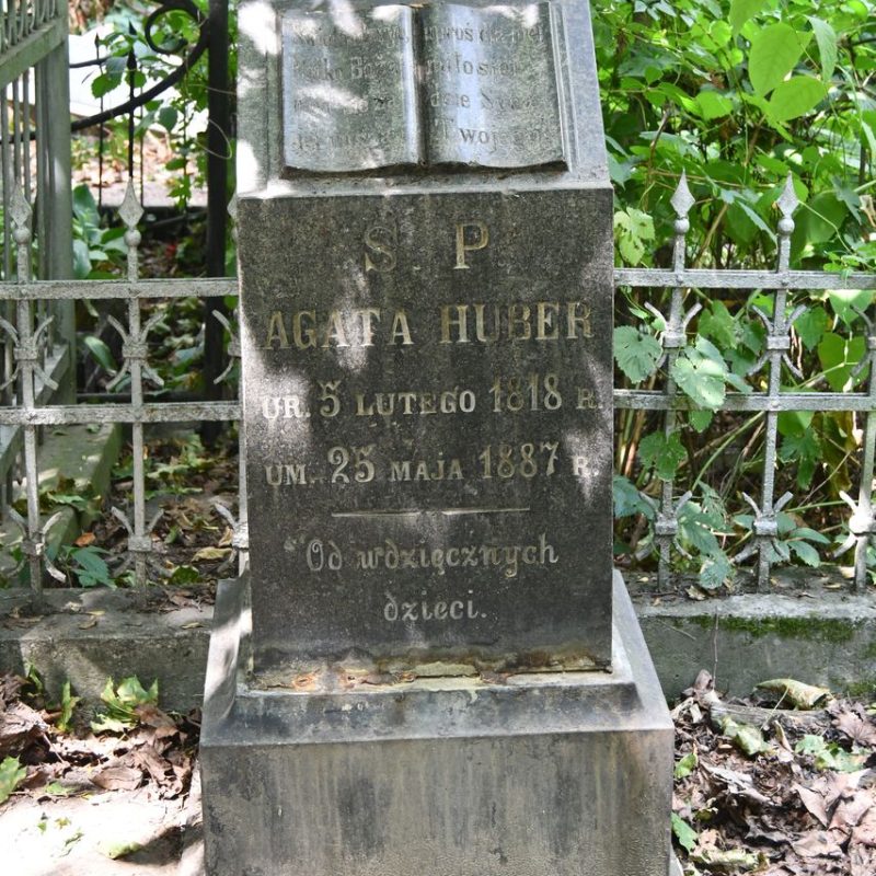 Tombstone of Agata Hubner, Baikal cemetery, Kyiv, as of 2022
