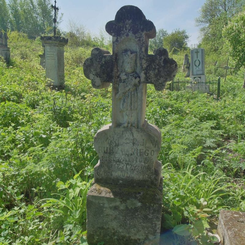 Tombstone of Jan Burzycki, cemetery in Oprylovce