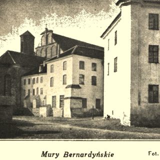 Mury Bernardyńskie, fot. Jan Bułhak