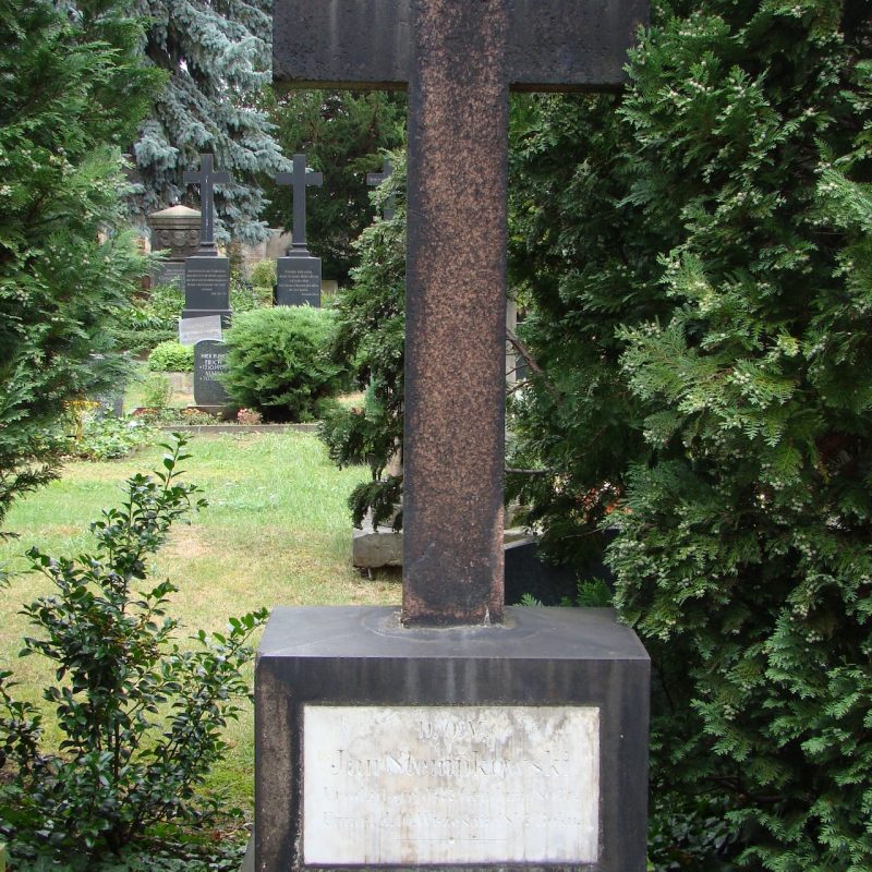 Tombstone of Jan Stempkowski in the old Catholic cemetery in Dresden