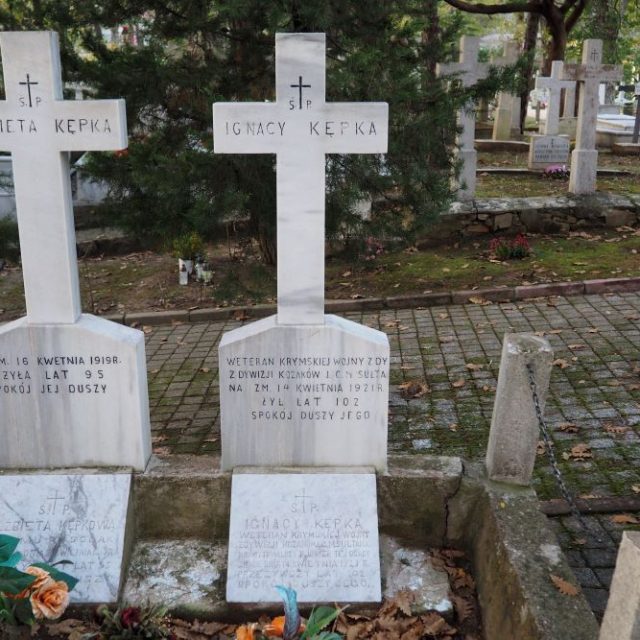 Tombstone of Ignacy Kępek