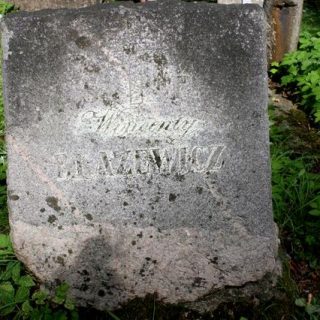 Надгробок Вінсента Блажевича з кладовища Росса у Вільнюсі, станом на 2013 рік.