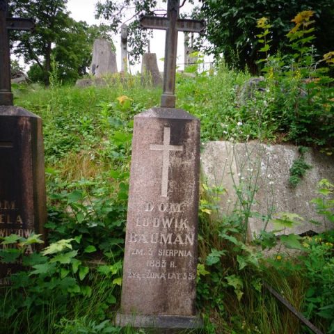 Tombstone of Ludwik Bauman, Na Rossie cemetery in Vilnius, as of 2013