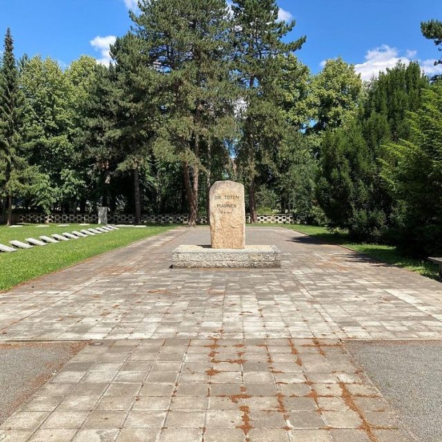 Groby Polaków z II wojny światowej