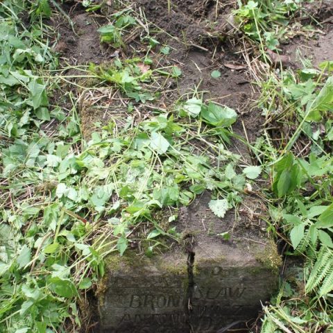 Tombstone of Bronislaw Antonowicz, from the Ross Cemetery in Vilnius, as of 2013