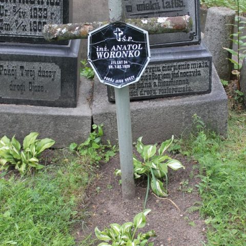 Tombstone of Anatoly Voronko, Na Rossa cemetery in Vilnius, as of 2014.