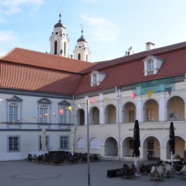 Pałac Naruszewiczów tzw. Mały Radziwiłłów w Wilnie