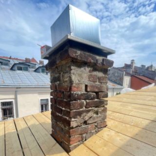 Lviv (Ukraine) - emergency works on two chimneys on the northern roof above the museum hall in the Armenian Cathedral