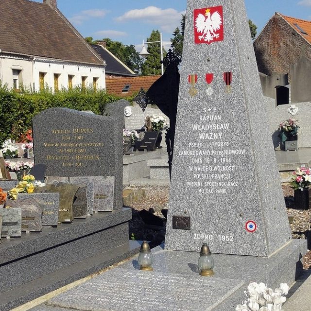Grave of Allied intelligence officer Władysław Ważny