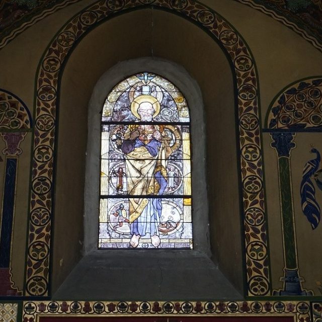 « Saint Paul », vitrail d'après un projet de Jan Henryk Rosen, réalisé par l'atelier de vitraux artistiques Białkowski et Cie, 1928, cathédrale arménienne de Lviv, Ukraine